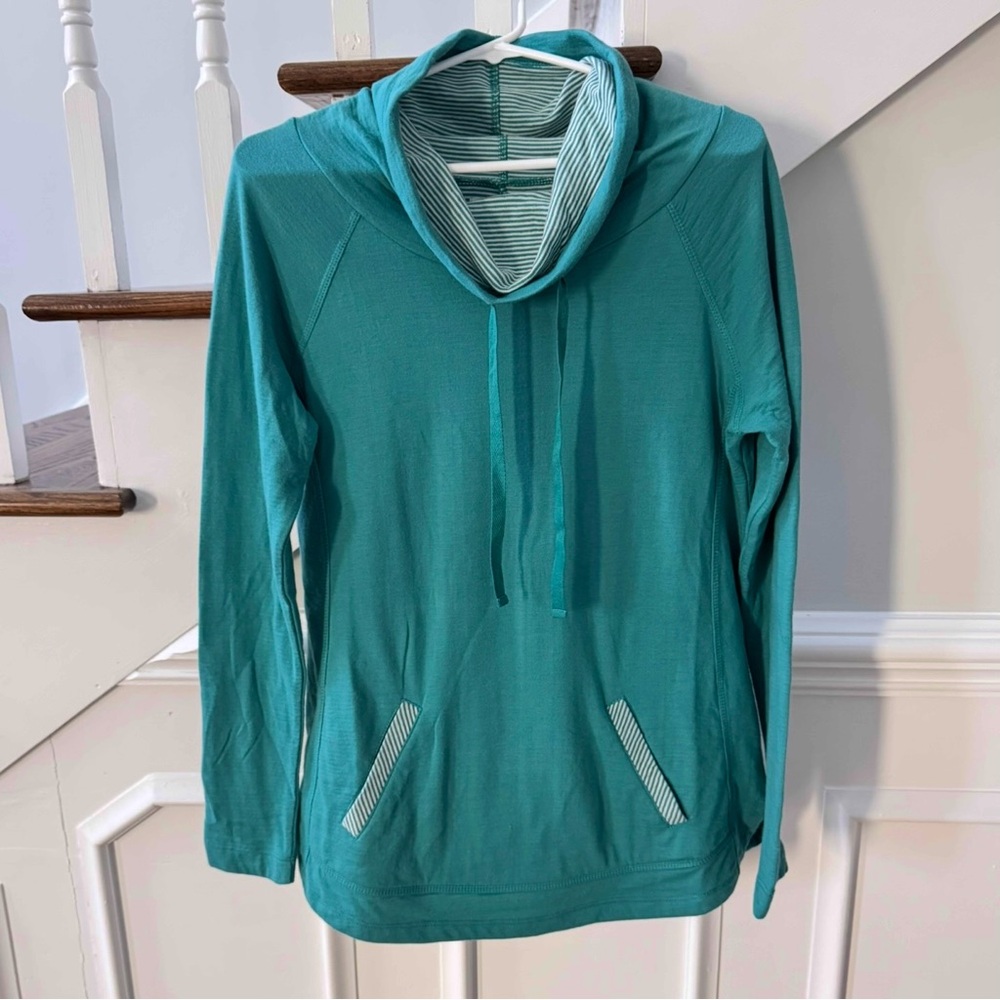 Keren Hart green/white striped Pullover.  Women’s size SMALL